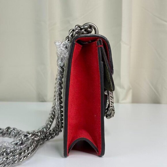 Gucci GG Logo Supreme Small Dionysus Shoulder Bag Crossbody with Red Interior - Picture 4 of 8